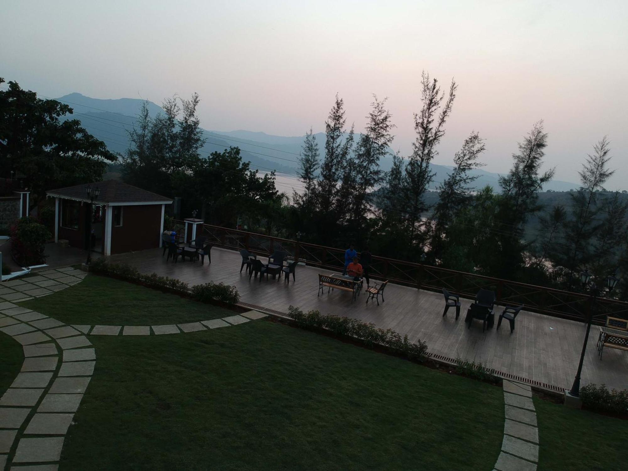 Green Velvet Resort-Near Pawna Lake Lonavala Exterior photo